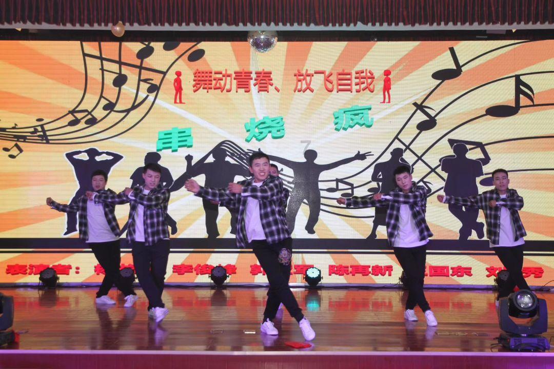油漆墙面
